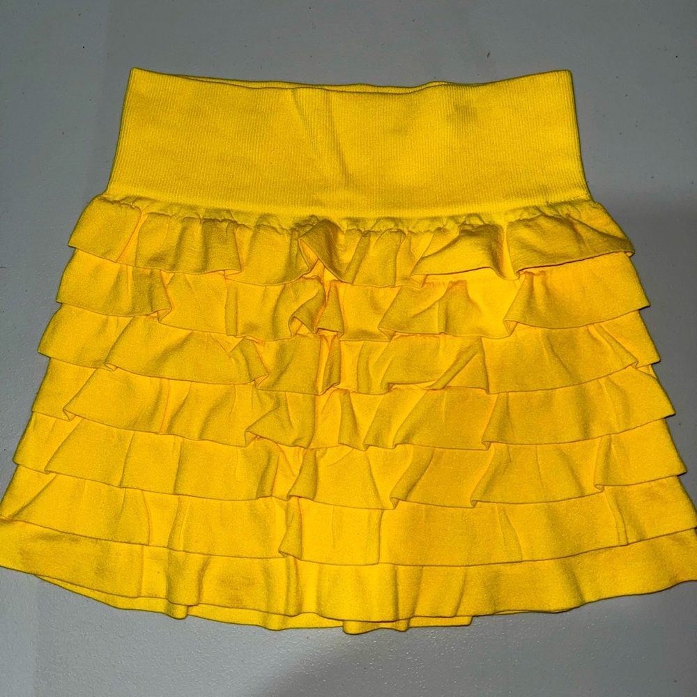 Ruffled skirt